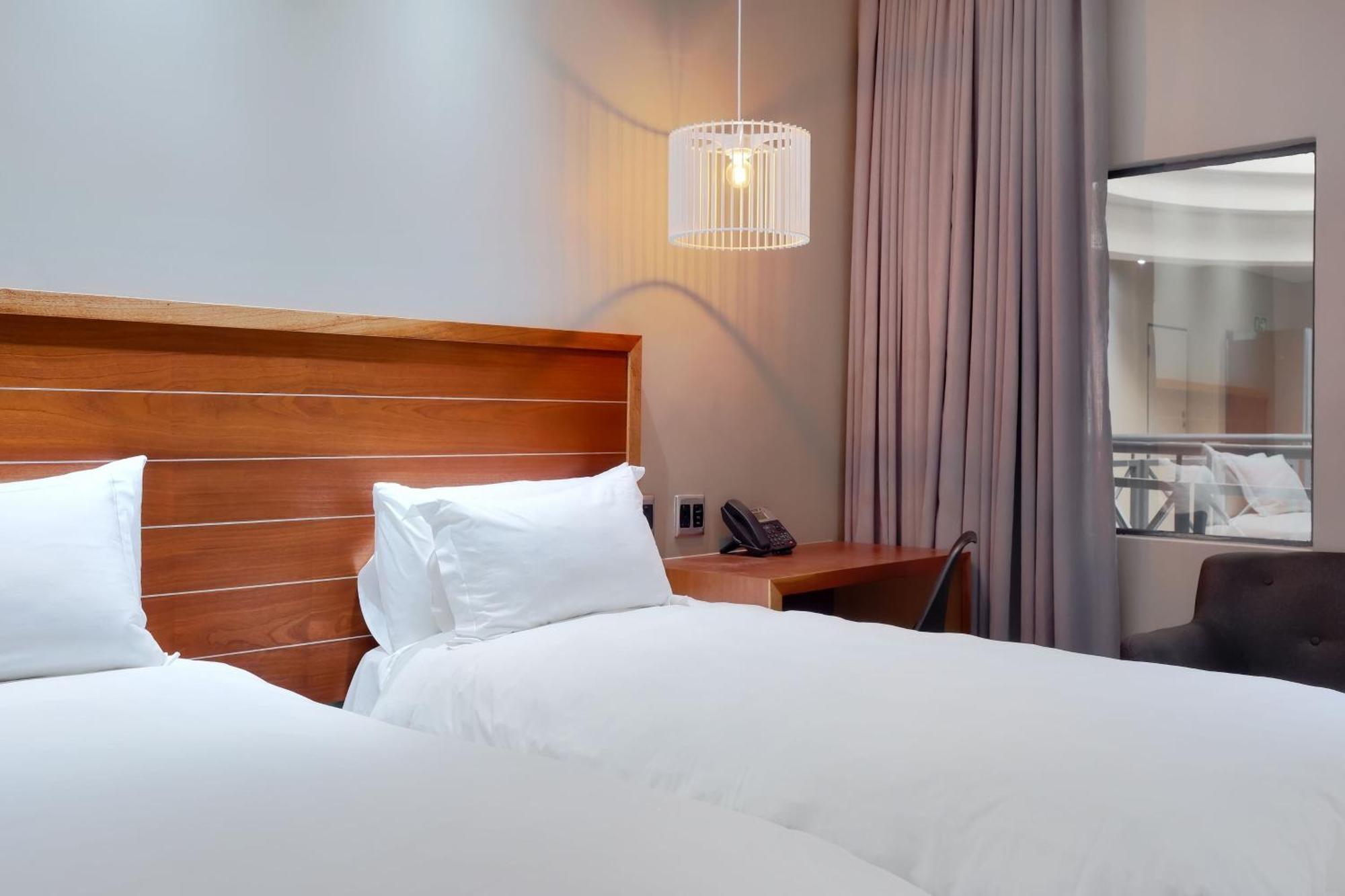 Protea Hotel By Marriott Pretoria Hatfield Cameră foto