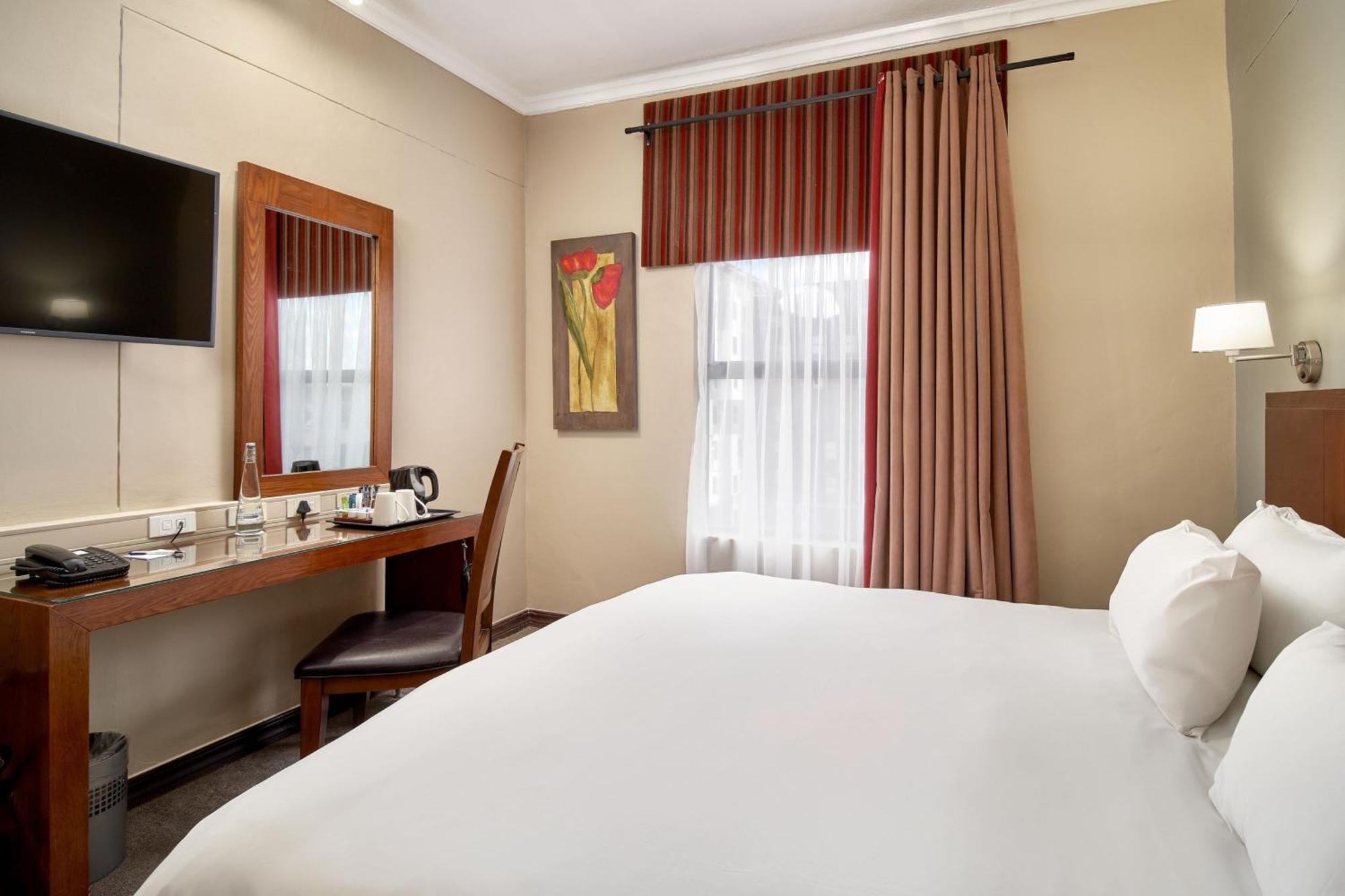 Protea Hotel By Marriott Pretoria Hatfield Cameră foto